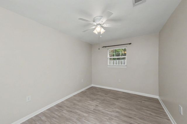 6 Pinehurst Drive, Shalimar, FL 32579