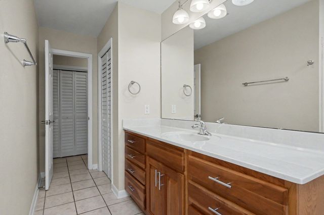 6 Pinehurst Drive, Shalimar, FL 32579