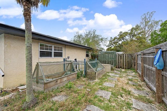 6 Pinehurst Drive, Shalimar, FL 32579