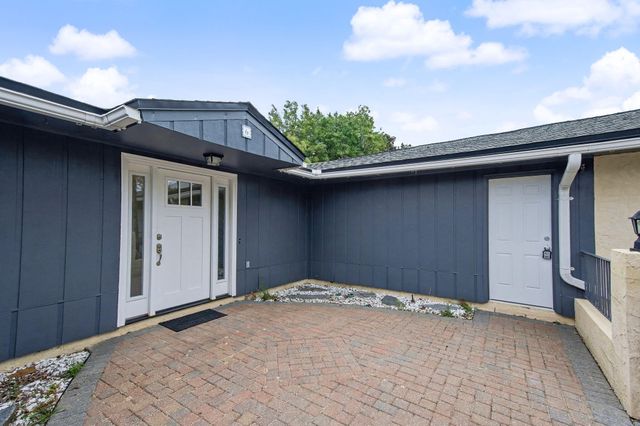 6 Pinehurst Drive, Shalimar, FL 32579