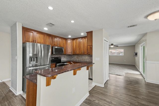 6 Pinehurst Drive, Shalimar, FL 32579