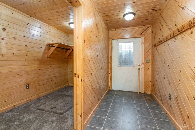 3528 Henderson Lake Road, Prescott, MI 48756