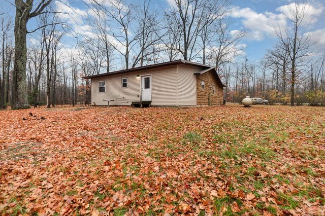 3528 Henderson Lake Road, Prescott, MI 48756