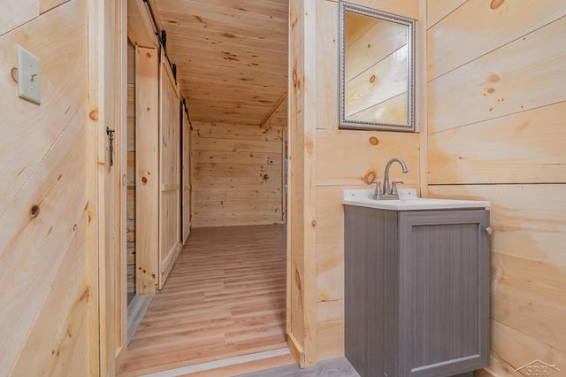 3528 Henderson Lake Road, Prescott, MI 48756