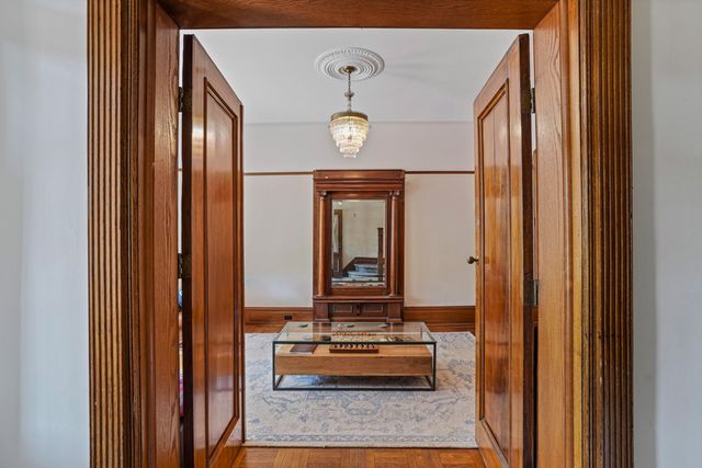543 9th Street, New York City, NY 11215