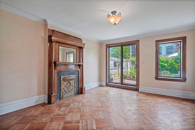 543 9th Street, New York City, NY 11215