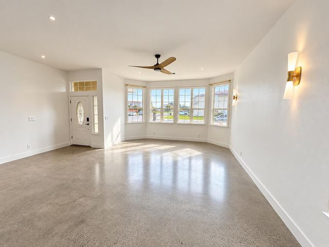 619 Pecan Dr, Ripon, CA 95366