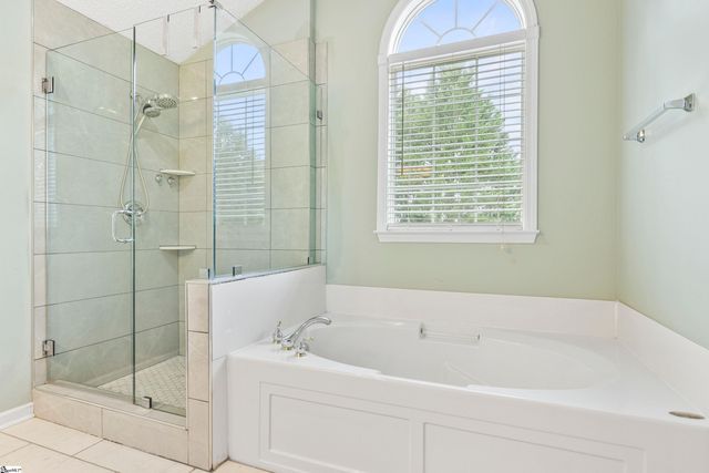477 Waterford Point Drive, Boiling Springs, SC 29316