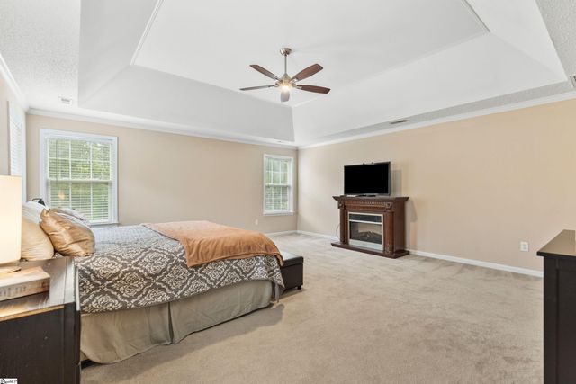 477 Waterford Point Drive, Boiling Springs, SC 29316