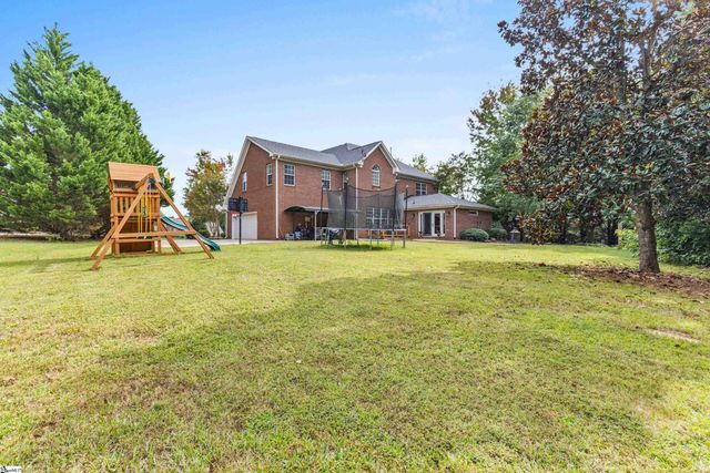 477 Waterford Point Drive, Boiling Springs, SC 29316