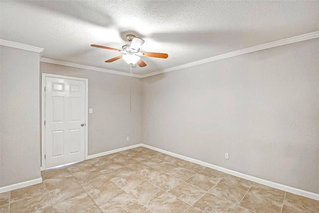 5151 Richmond Avenue 115, Houston, TX 77056
