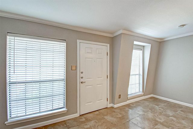 5151 Richmond Avenue 115, Houston, TX 77056