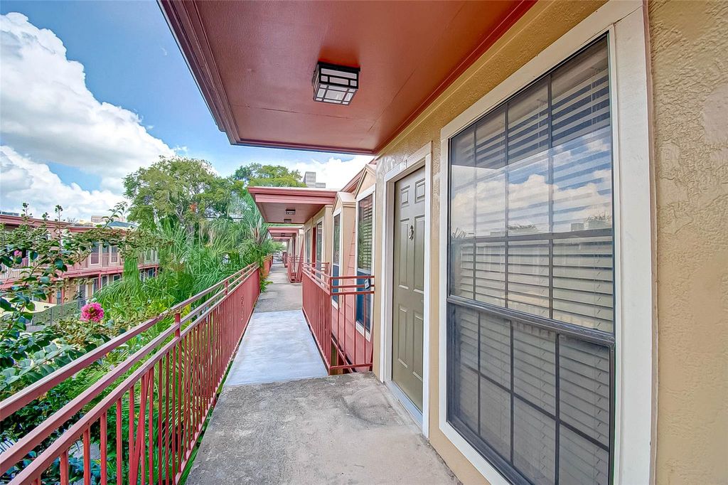 5151 Richmond Avenue 115, Houston, TX 77056