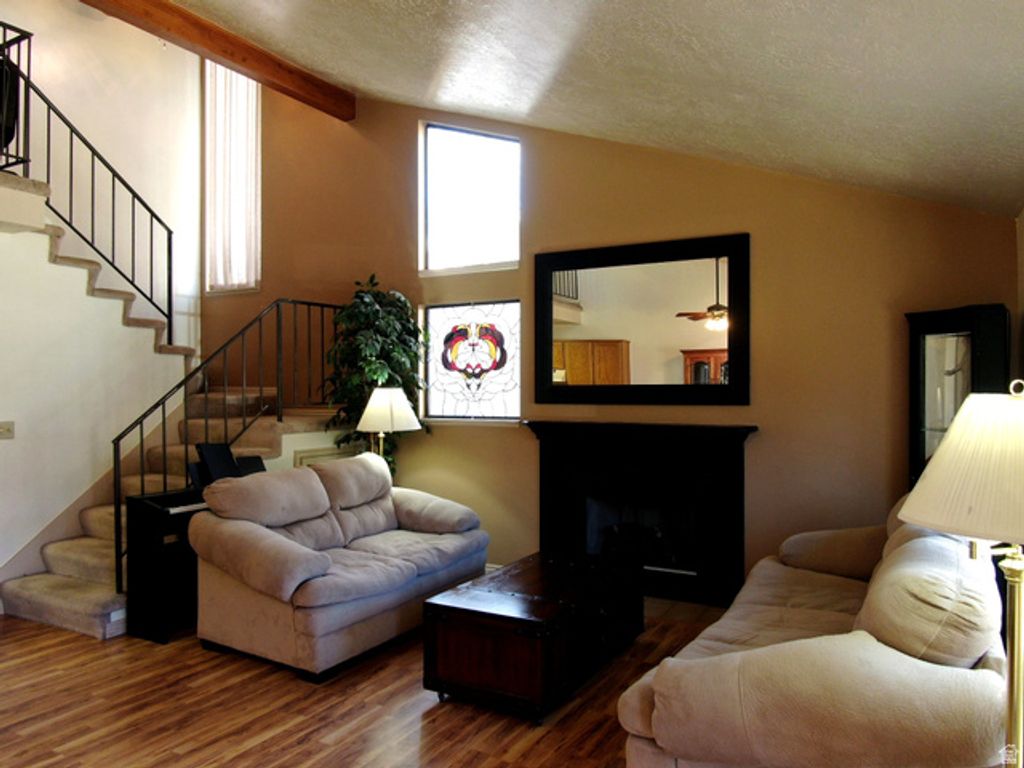 Image 2 of property listing at 1403 S 1185 E #49, Ogden, UT 84404