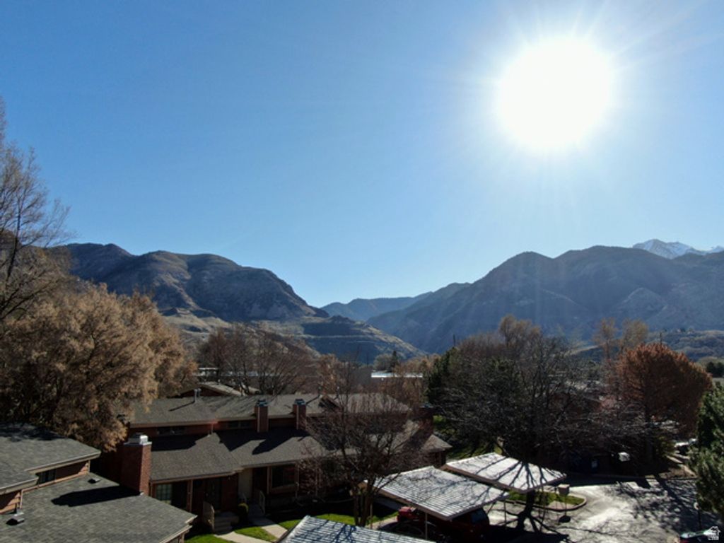Image 12 of property listing at 1403 S 1185 E #49, Ogden, UT 84404