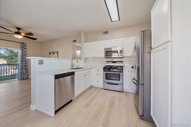 8655 W Berry Avenue 104, Littleton, CO 80123