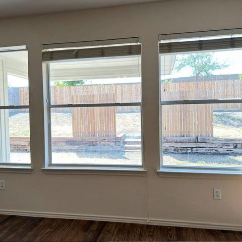 636 Fort Thomas PL, Round Rock, TX 78664