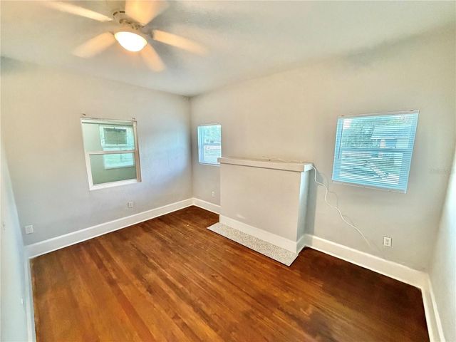 4700 10TH AVENUE S, St Petersburg, FL 33711