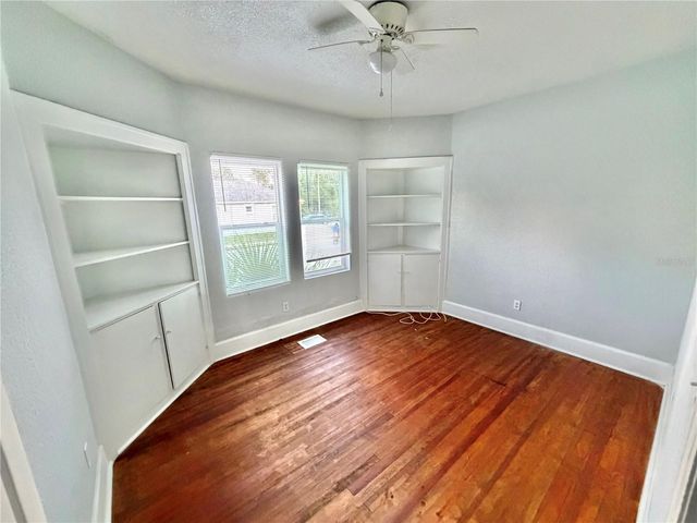 4700 10TH AVENUE S, St Petersburg, FL 33711