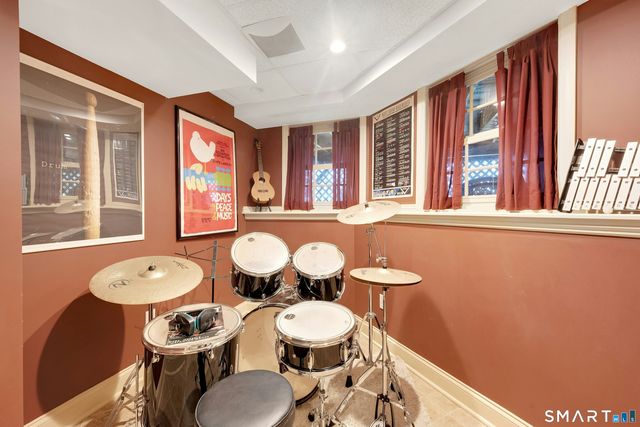 35 Golf View Drive, Easton, CT 06612