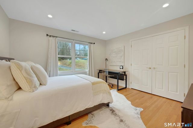 35 Golf View Drive, Easton, CT 06612