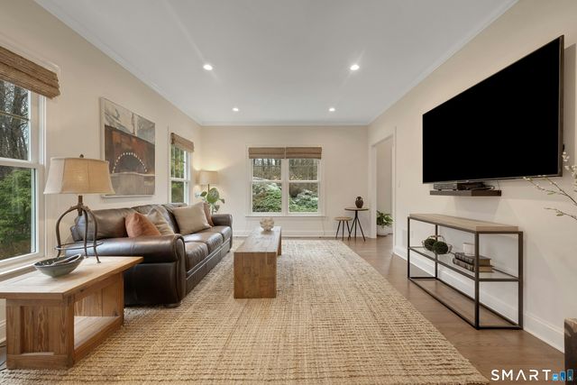 35 Golf View Drive, Easton, CT 06612