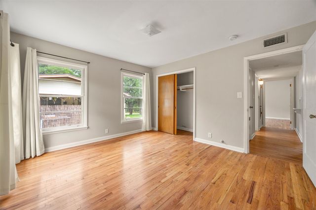 101 Mandalay ST, San Marcos, TX 78666