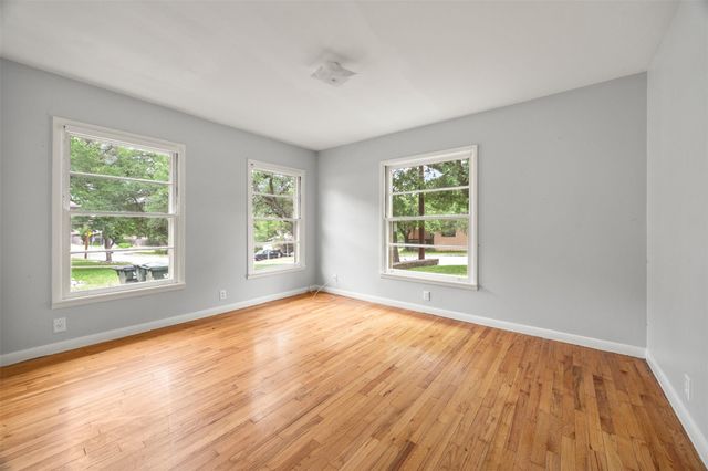 101 Mandalay ST, San Marcos, TX 78666