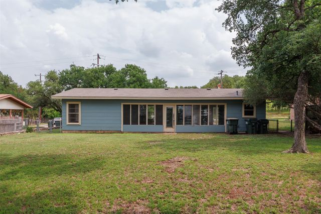 101 Mandalay ST, San Marcos, TX 78666