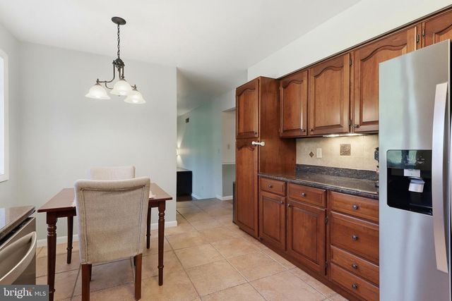 210 S FRANKLIN ST, Dallastown, PA 17313