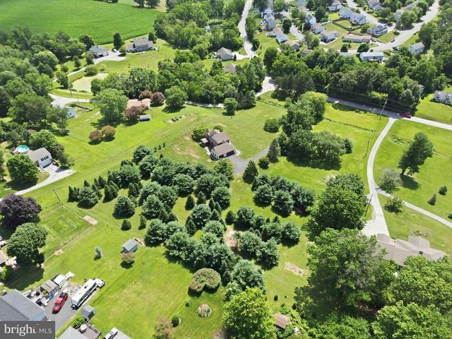210 S FRANKLIN ST, Dallastown, PA 17313