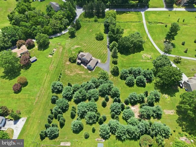 210 S FRANKLIN ST, Dallastown, PA 17313