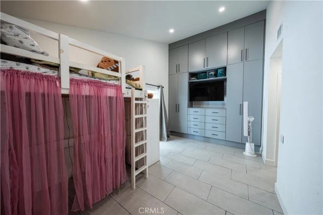 27081 Sombras, Mission Viejo, CA 92692