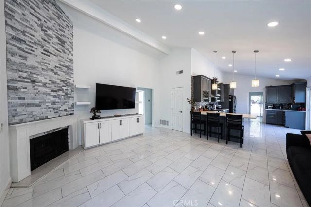 27081 Sombras, Mission Viejo, CA 92692