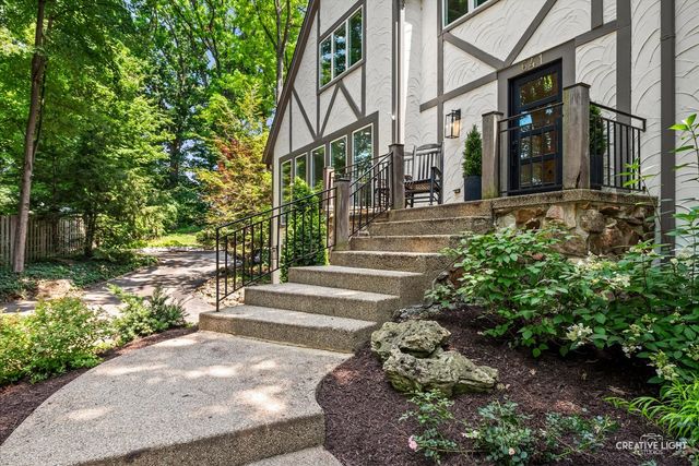 641 Lake Road, Glen Ellyn, IL 60137