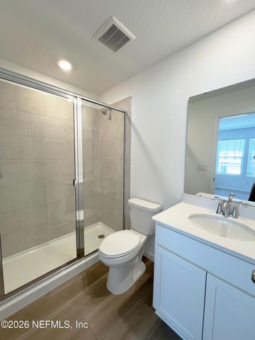 585 HOLLY LAKES Drive, Orange Park, FL 32073