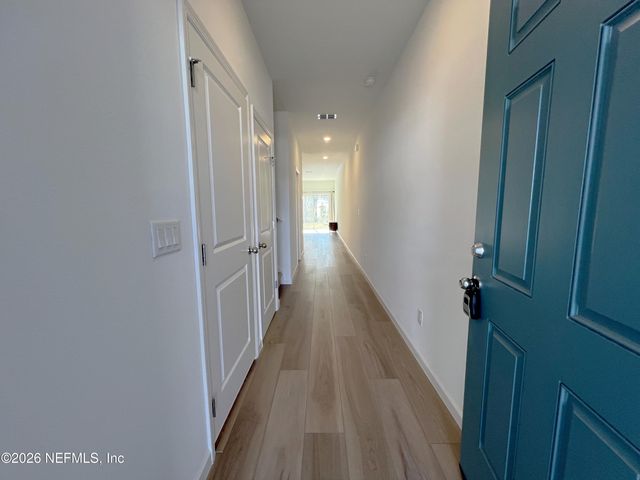 585 HOLLY LAKES Drive, Orange Park, FL 32073