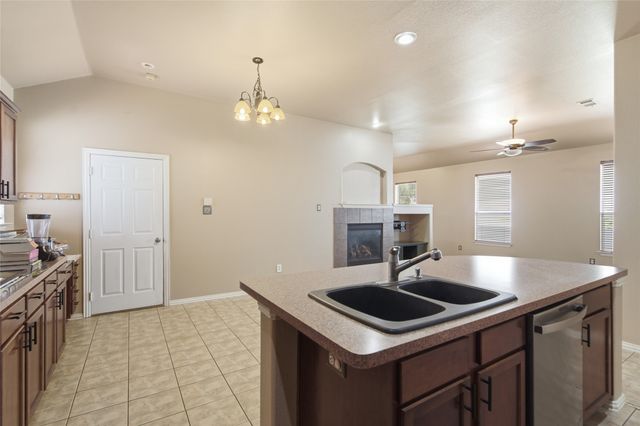 1728 Mercer Way, Savannah, TX 76227