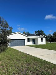 14 FISHER COURT, Ocklawaha, FL 32179