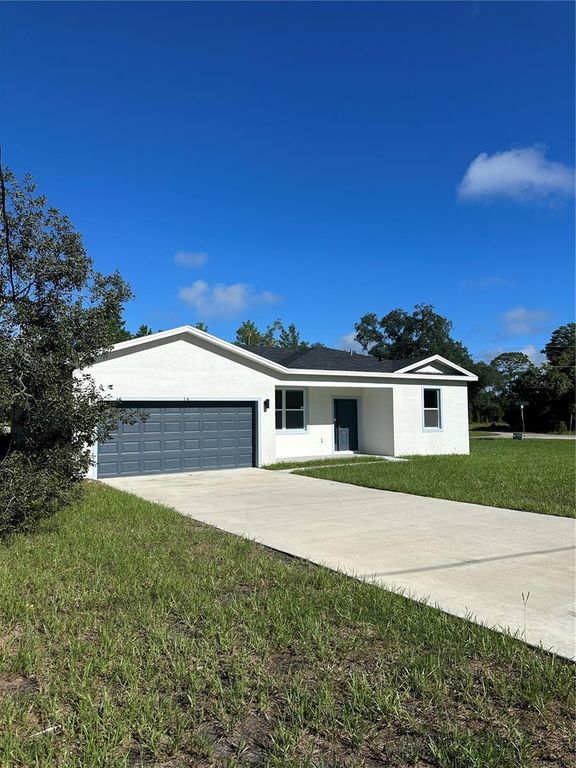 14 FISHER COURT, Ocklawaha, FL 32179