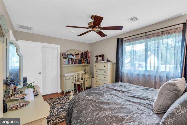 561 OAKHOLLOW LN, Lanoka Harbor, NJ 08734