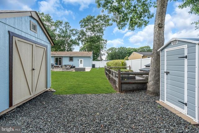 561 OAKHOLLOW LN, Lanoka Harbor, NJ 08734