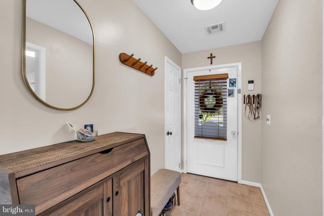 561 OAKHOLLOW LN, Lanoka Harbor, NJ 08734