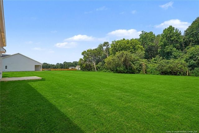121 Boston River Drive, Dunn, NC 28334
