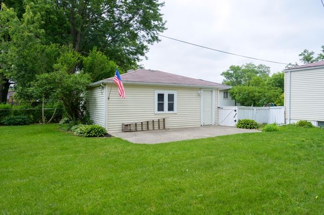 26352 Osmun Street, Madison Heights, MI 48071
