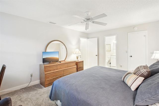 1015 HAREFIELD CIRCLE, Sun City Center, FL 33573