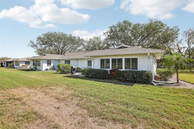 1015 HAREFIELD CIRCLE, Sun City Center, FL 33573