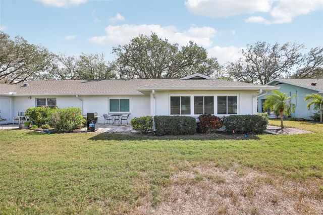 1015 HAREFIELD CIRCLE, Sun City Center, FL 33573