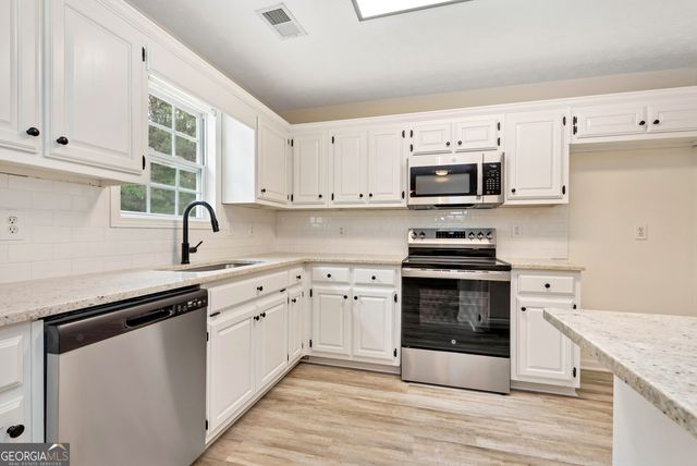 396 Harvey Lokey Road, Bethlehem, GA 30620