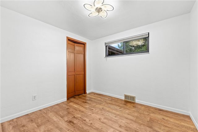 458 Blossom Dr, Baldwin Boro, PA 15236